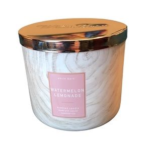 NWT Bath & Body Works 3 wick candle